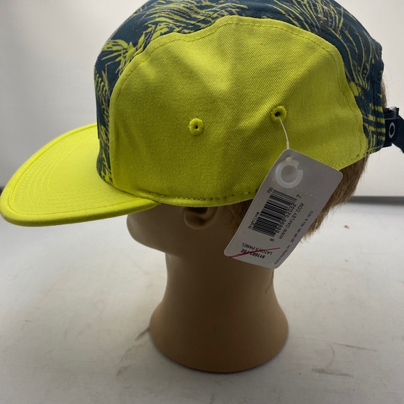 NEW Oakley Cap Men's One Size Bright Lime Latch 5 Panel Adjustable Hat NWT - Picture 2 of 5